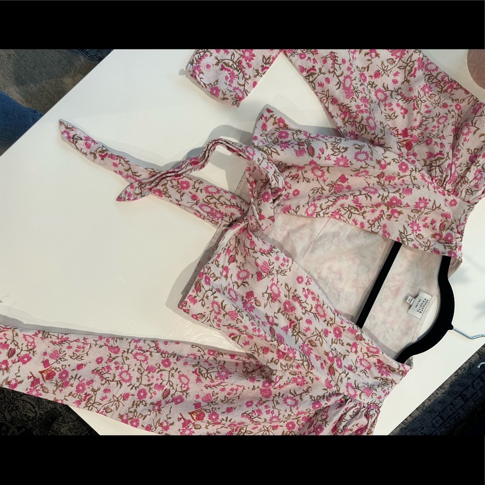 XS Hemant & Nandita crop top. Perfect summer top!